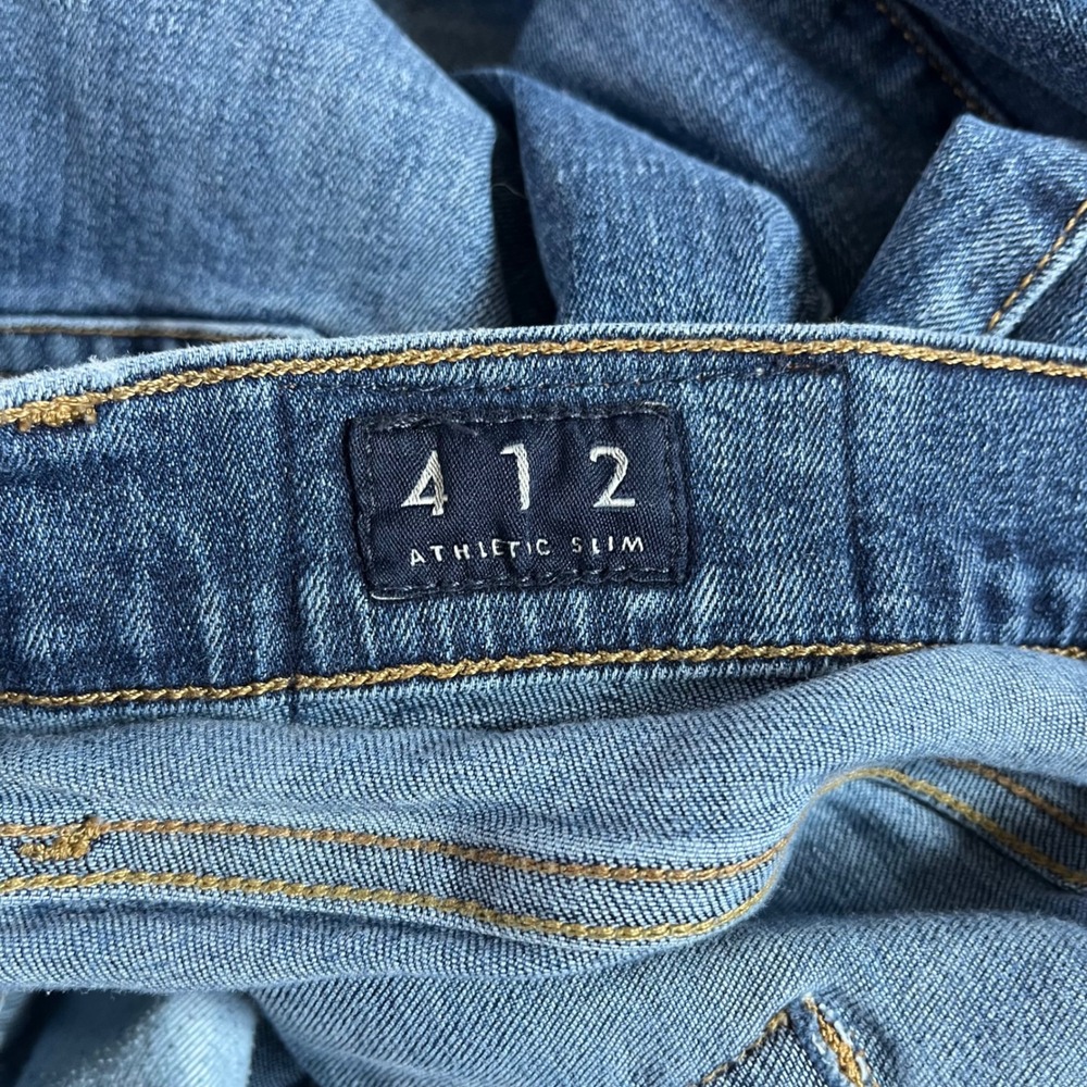 Lucky Brand 412 Athletic Slim Jeans Mens 32x30 Blue Medium Wash Denim *See Pics* - Picture 8 of 13